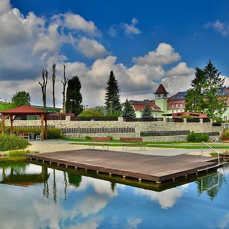 Hotel Forestyma Hodonín Екстериор снимка